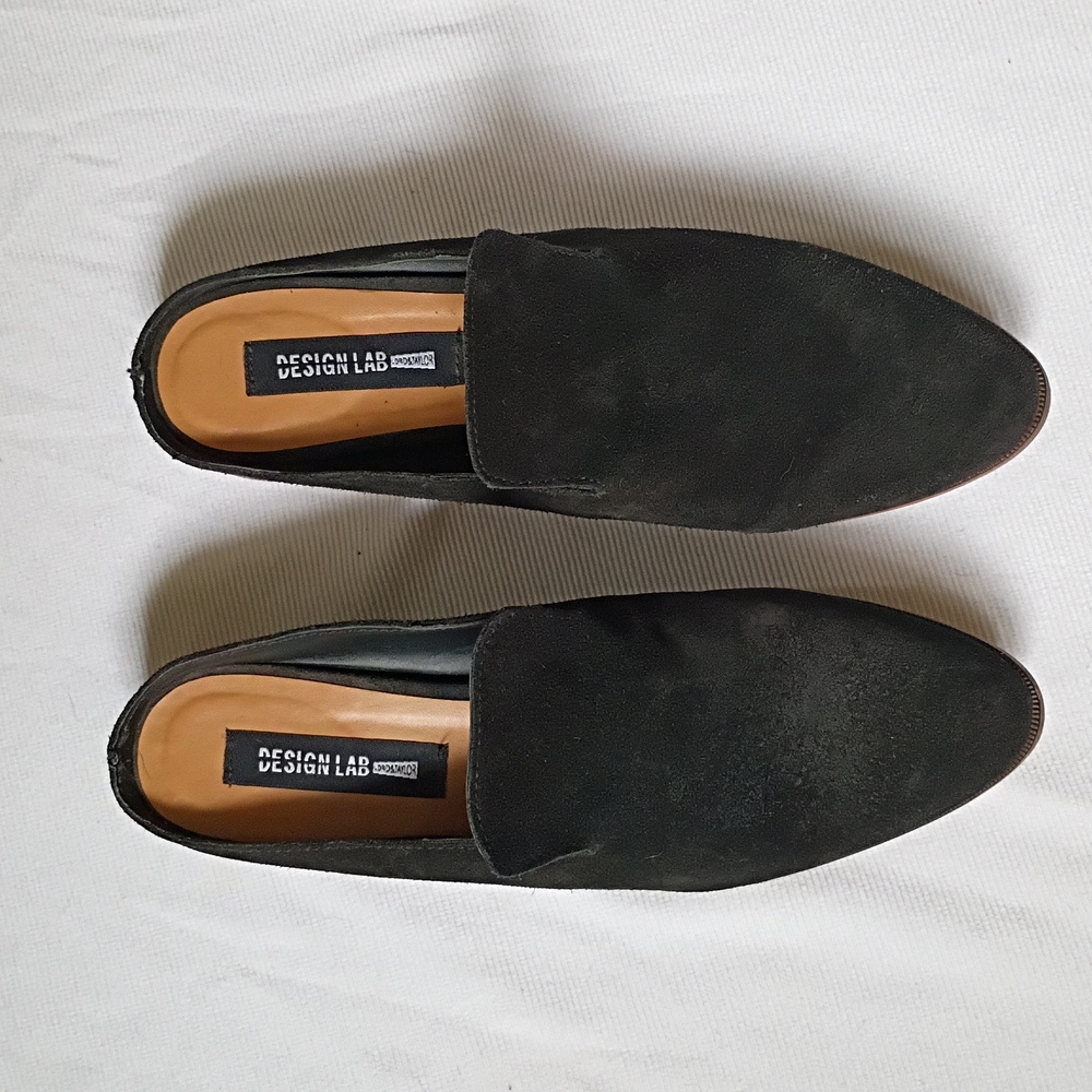 Design Lab Ellie Black Suede Mules
